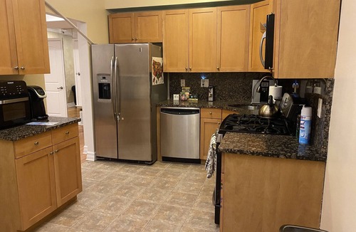 Georgetown Condo | Cozy and Spacious 2 Bedroom Condo