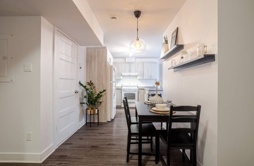 Griffintown Apartment | Cozy and Spacious Condo Downtown