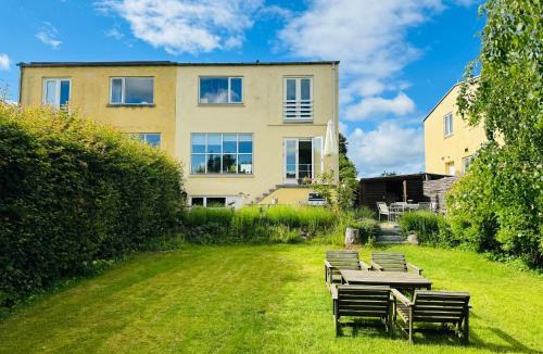 Virum House | Cozy and Spacious Guest Room, Virum