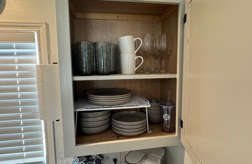 Onalaska Cabin | Cozy and updated 1 bed cabin minutes from Lake Livingston Texas!