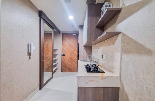Catur Tunggal Apartment | Cozy And Warm Studio Room At Uttara The Icon Apartment