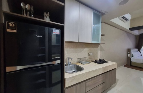 Catur Tunggal Apartment | Cozy And Warm Studio Room At Uttara The Icon Apartment