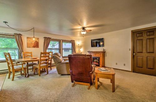 Columbus Apartment | Cozy Angler's Apt - Steps to Trout Fishing River!