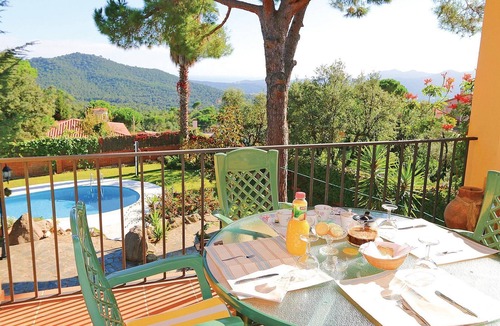Santa Cristina de Aro Apartment | Cozy apartment in Santa Cristina d'Aro