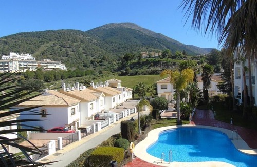 Alhaurin el Grande Apartment | Cozy apartment with beautiful view on golf course, mountains and nature reserve.
