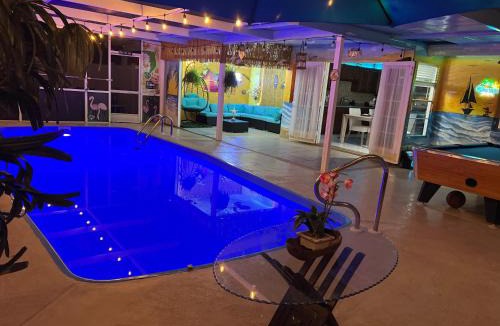 Orchid Lake Village House | Cozy Apartment #1