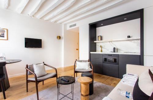 Notre Dame Apartment | Cozy Apartment -2BR-6P- Cathédrale de Notre-Dame