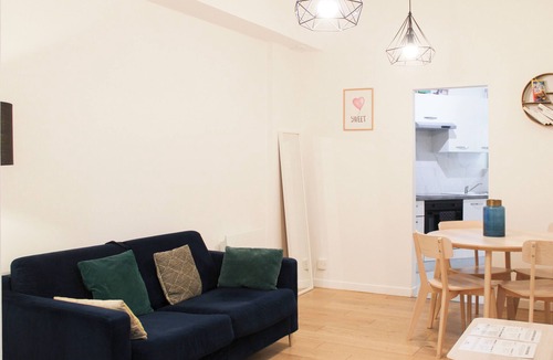 Saint-Vincent-de-Paul Apartment | Cozy apartment - close to Montmartre