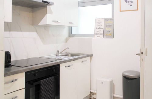 Saint-Vincent-de-Paul Apartment | Cozy apartment - close to Montmartre