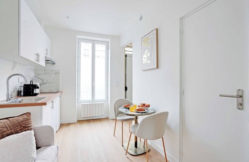Petit-Ivry Apartment | Cozy Apartment 1BR/3P - Ivry