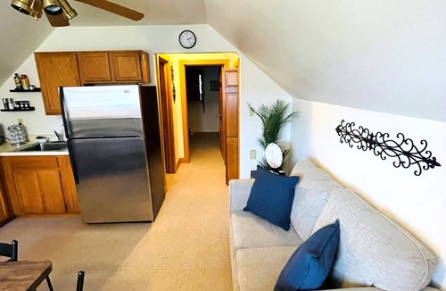 Northumberland Apartment | Cozy Apartment in Northumberland, PA -set in rural PA on a small horse farm