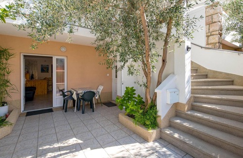 Barbat na Rabu Apartment | Cozy apartment in Barbat-Rab