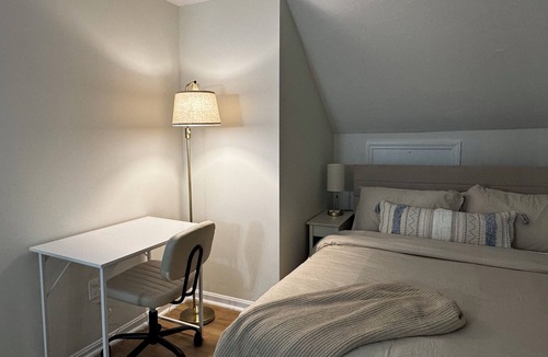 Ashland Apartment | Cozy apartment in charming Ashland