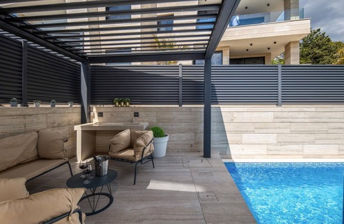 Selce Apartment | Cozy apartment in Crikvenica with sauna