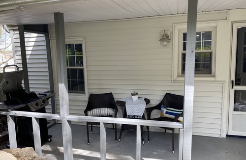 Westport Apartment | Cozy Apartment in Downtown Westport