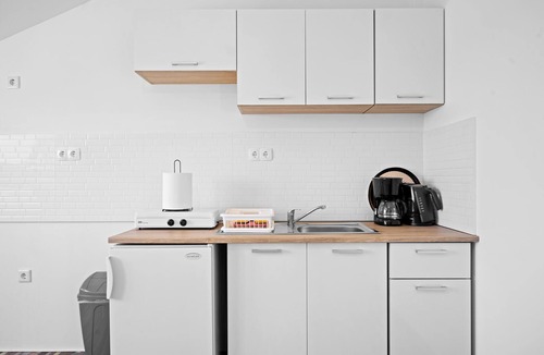 Velim Apartment | Cozy apartment in Dragisici with WiFi