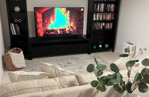 Alden Manor Apartment | Cozy Apartment In Elmont