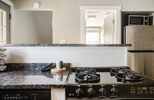 Forest Park Apartment | Cozy Apartment in Forest Park