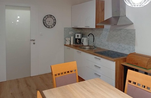 Viskovo Apartment | Cozy apartment in Kastav with WiFi