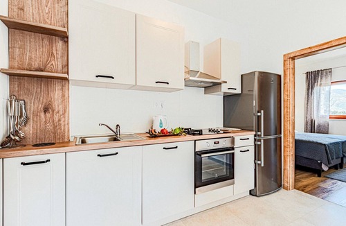 Kneza Apartment | Cozy apartment in Kneze with house sea view