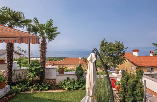 Kostrena Apartment | Cozy apartment in Kostrena with WiFi