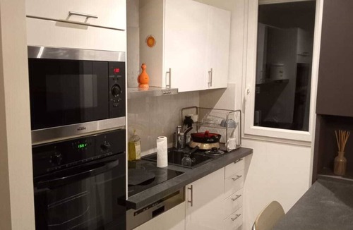 Arsenal Apartment | Cozy Apartment in Le Marais