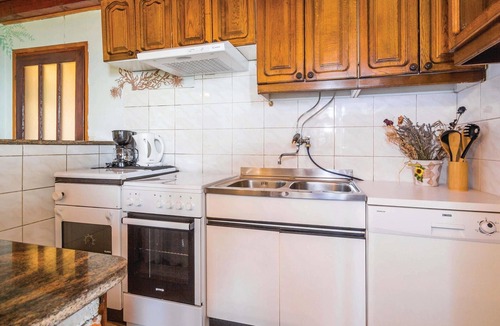Opric Apartment | Cozy apartment in Lovran with swimming pool