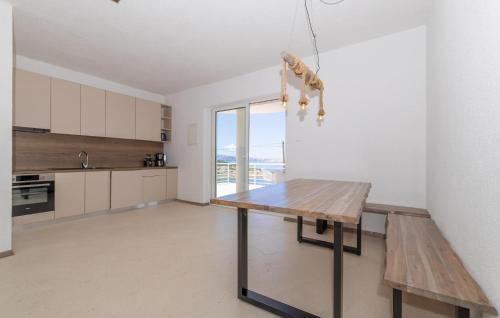 Lukovo Apartment | Cozy Apartment In Lukovo