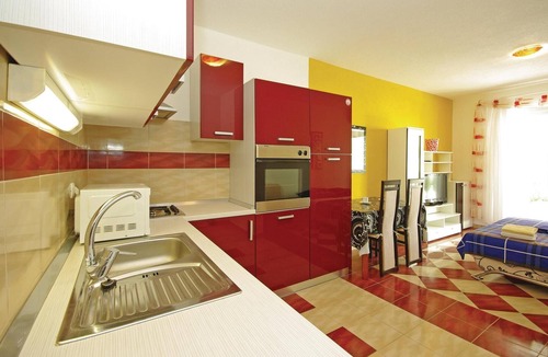 Zelenka Apartment | Cozy apartment in Makarska with WiFi