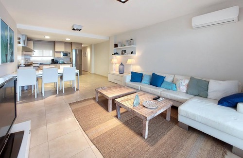 El Grau de Moncofa Apartment | Cozy apartment in Moncofa with WiFi