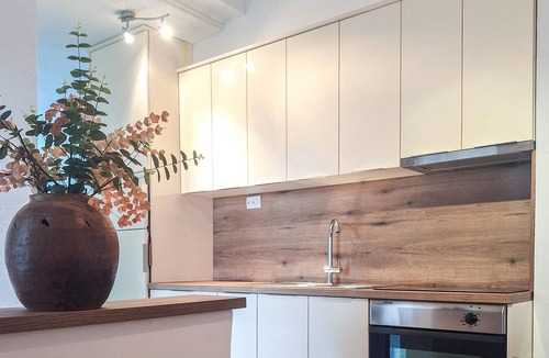 Nevidane Apartment | Cozy apartment in Nevidane with house sea view