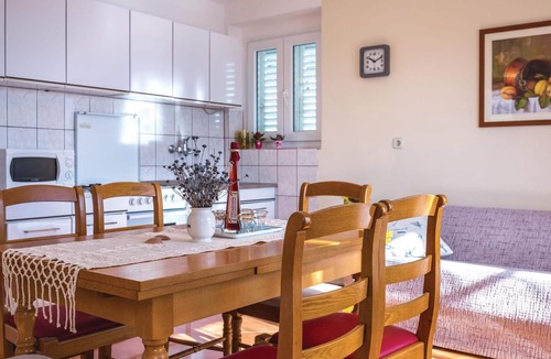 Ploce Apartment | Cozy apartment in Ploce with WiFi