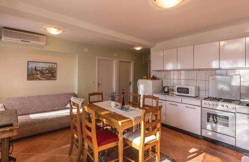 Ploce Apartment | Cozy apartment in Ploce with WiFi