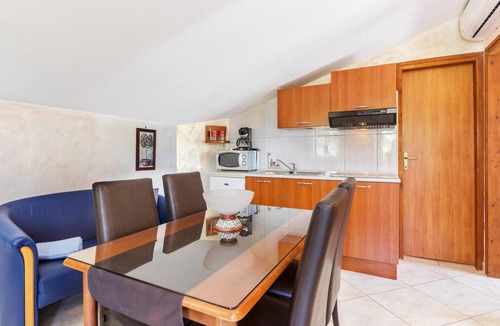 Antonci Apartment | Cozy apartment in Porec with WiFi