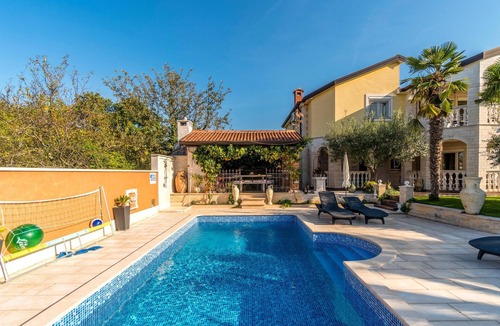 Antonci Apartment | Cozy apartment in Porec with WiFi