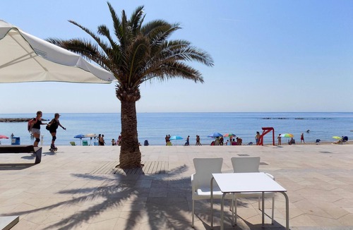 Vinaros Apartment | Cozy apartment in Vinaròs with house sea view