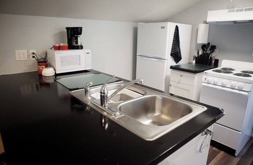 Uptown Apartment | Cozy apartment in welcoming San Antonio with AC, WiFi