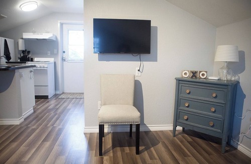 Uptown Apartment | Cozy apartment in welcoming San Antonio with AC, WiFi