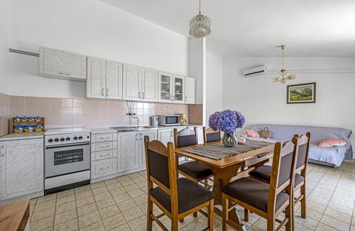 Jadrija Apartment | Cozy apartment in Zaton with WiFi
