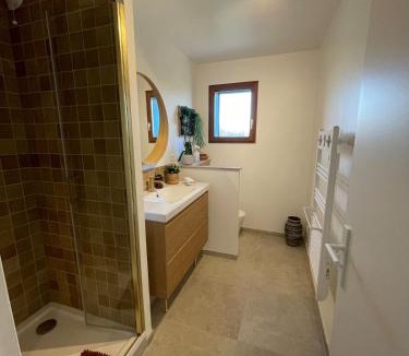 Pont-l'Eveque Apartment | Cozy apartment La parenthèse Pontépiscopienne