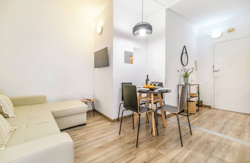 El Baix Guinardo Apartment | Cozy Apartment Sagrada Familia
