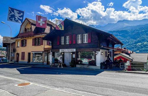 Brienz Apartment | Cozy Apartment - Stunning Views
