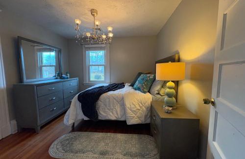 Oakville Apartment | Cozy Apartment