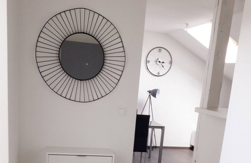 Neufchateau House | Cozy Apartment with Cachet