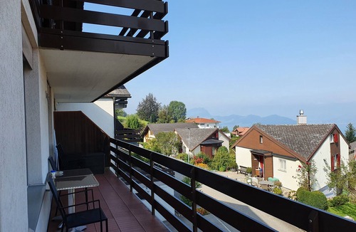 Emmetten Apartment | Cozy apartment with lake view for 6 guests