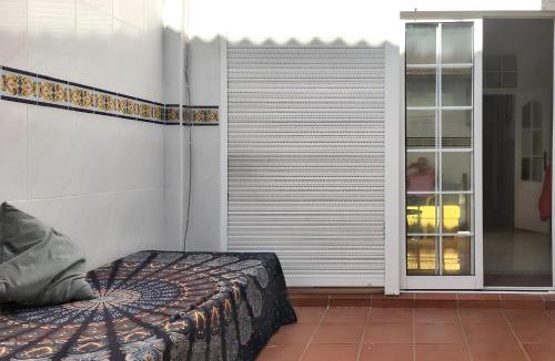 El Cabanyal Apartment | Cozy apartment with sea view in Valencia 100 m²!