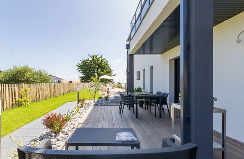Prefailles Cottage | Cozy Apartments with Pool, SPA & Beach Access