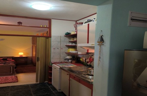 Kneza Apartment | Cozy Apartments Žute, island of Korčula-Two-Bedroom Apartment With Terrace And Sea View (A1)