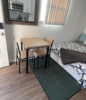 Queens Apartment | Cozy apt 30mins from Times square!