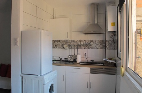 Sant Adria de Besos Apartment | COZY APT. NEXT TO BEACH AND 14 MIN. TO CATALONIA SQUARE